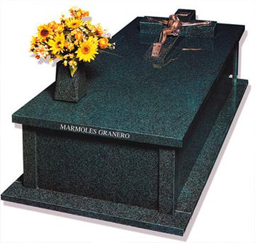 D&B Complutense Servicios Funerarios venta de ataúdes