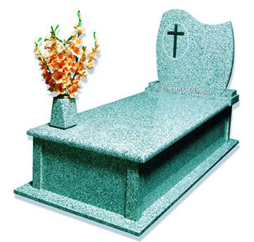 D&B Complutense Servicios Funerarios ataúd con flores